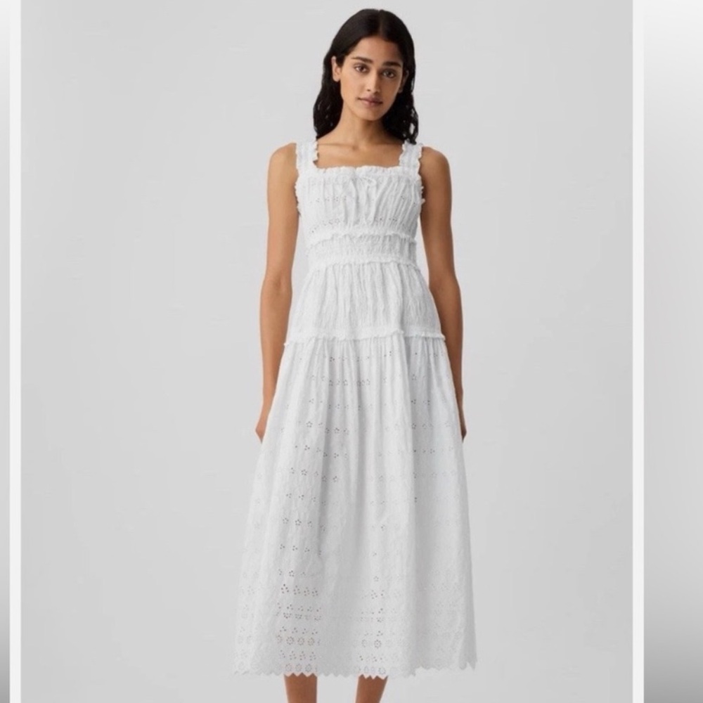 GAP DÔEN White Eyelet Dress